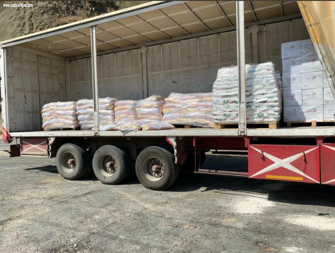 تحت شعار شتاؤنا سعد وبفرحتكم نسعد بر جازان  تدعم قطاع الدائر والعيدابي بـ  3500 سلة غذائية 