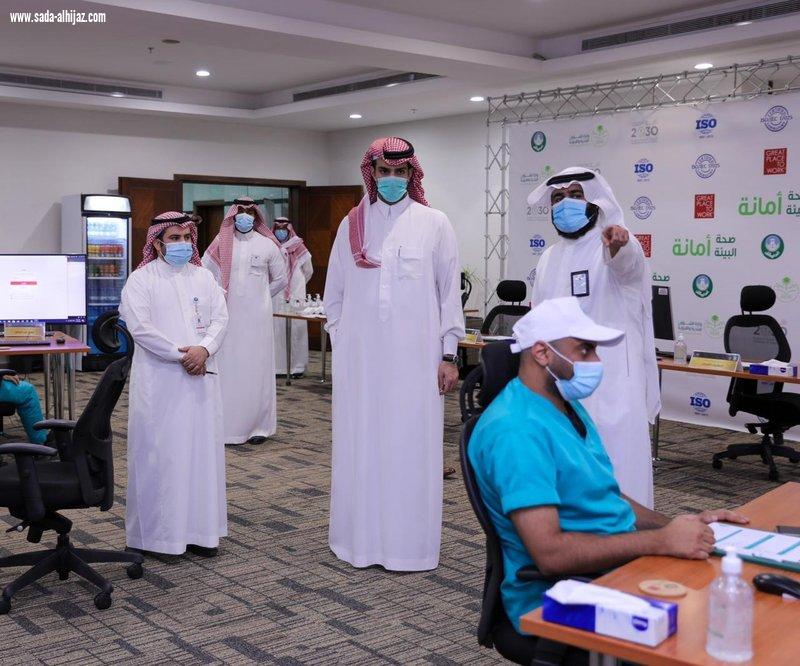 أمين الرياض يتفقد مسالخ العاصمة وغرفة عمليات البرنامج الموسمي لعيد الأضحى