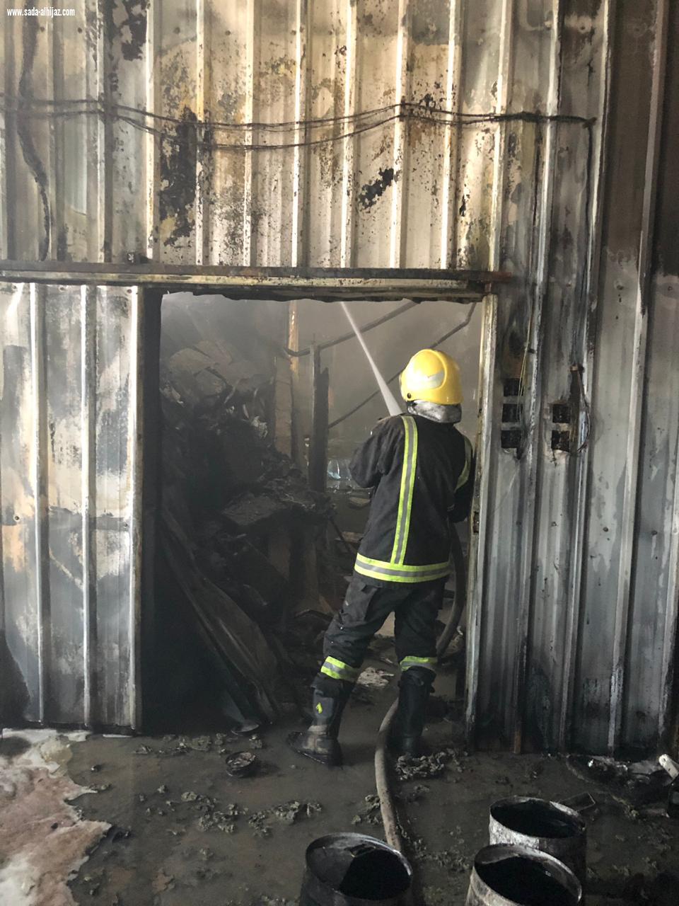 نشوب حريق في مصنع للرخام بالمنطقة الصناعية