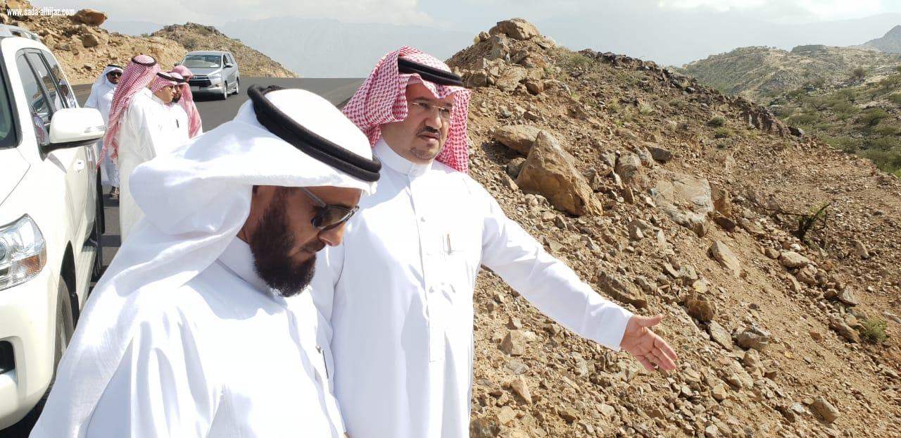محافظ المجاردة يرأس اجتماع المجلس المحلي بالمجاردة والذي عقد بمركز عبس 