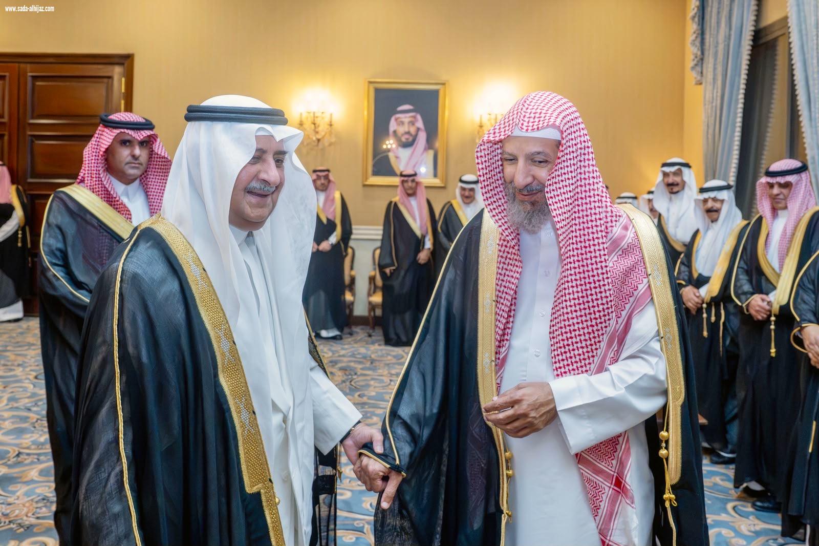أمير منطقة تبوك يستقبل عضو هيئة كبار العلماء الشيخ سعد الشثري 