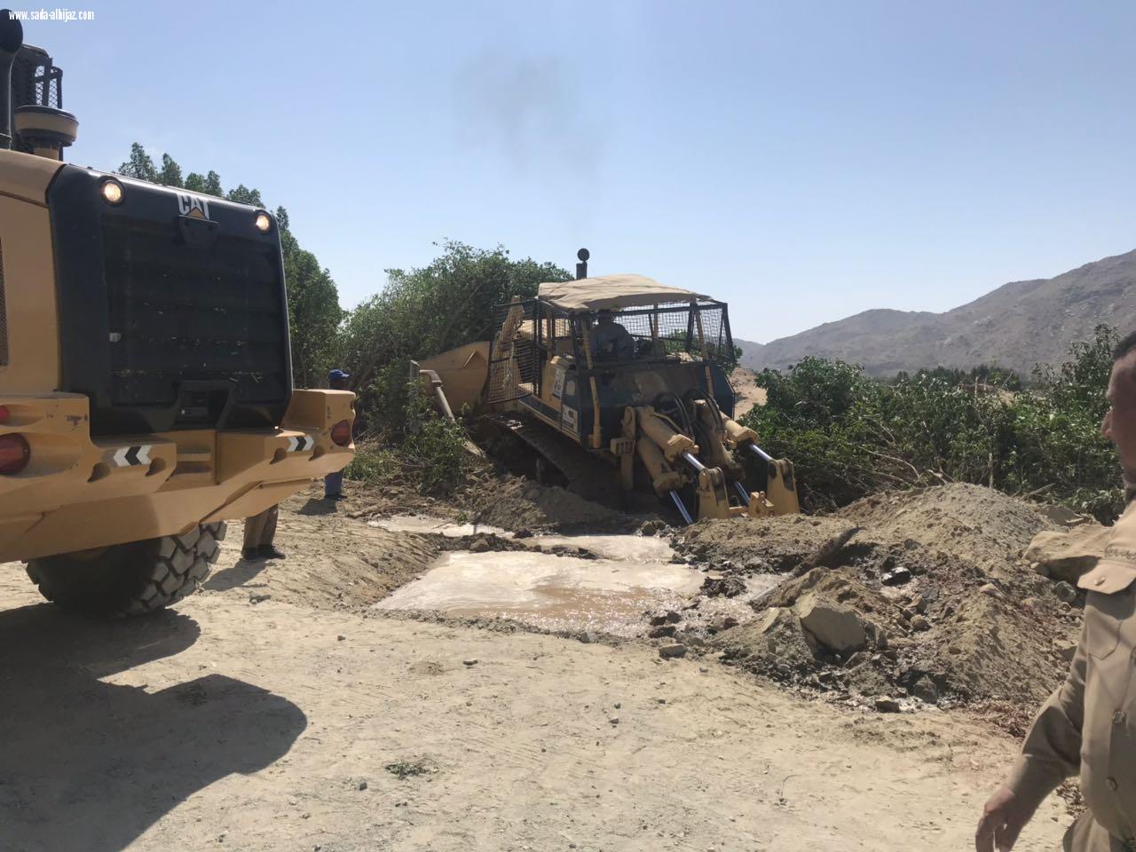 أمانة العاصمة المقدسة  ازالت تعديات أكثر من (20)كلم  من مكة المكرمة