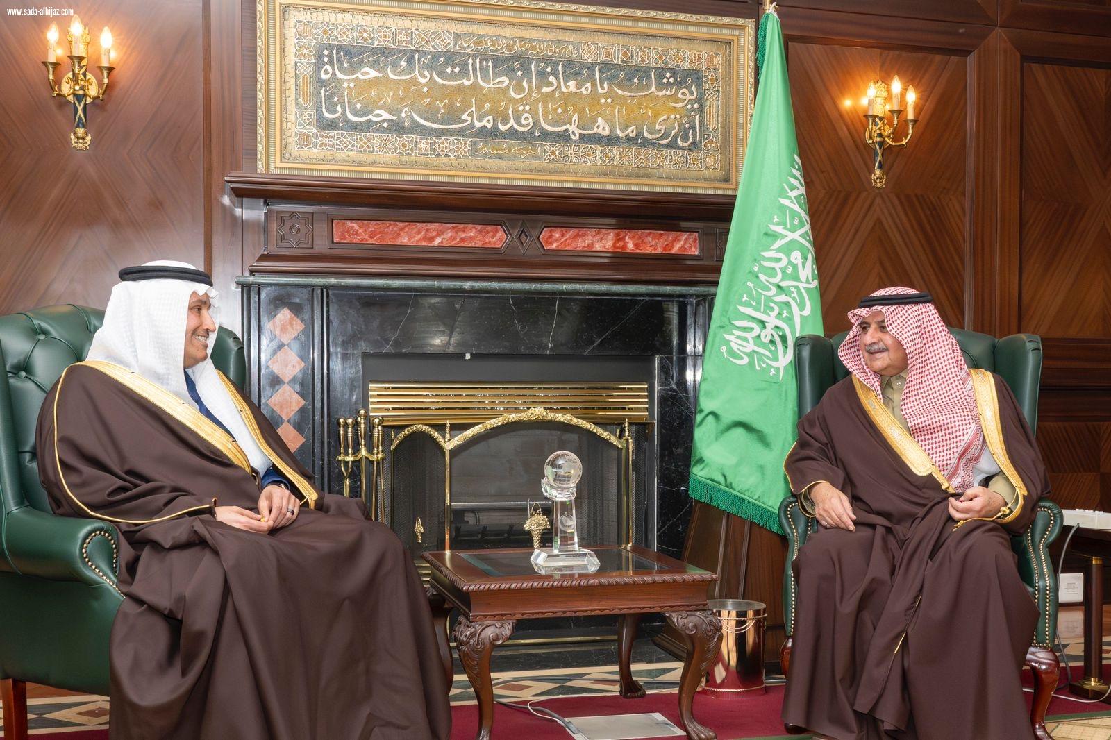 أمير تبوك يستقبل وزير النقل والخدمات اللوجستية 