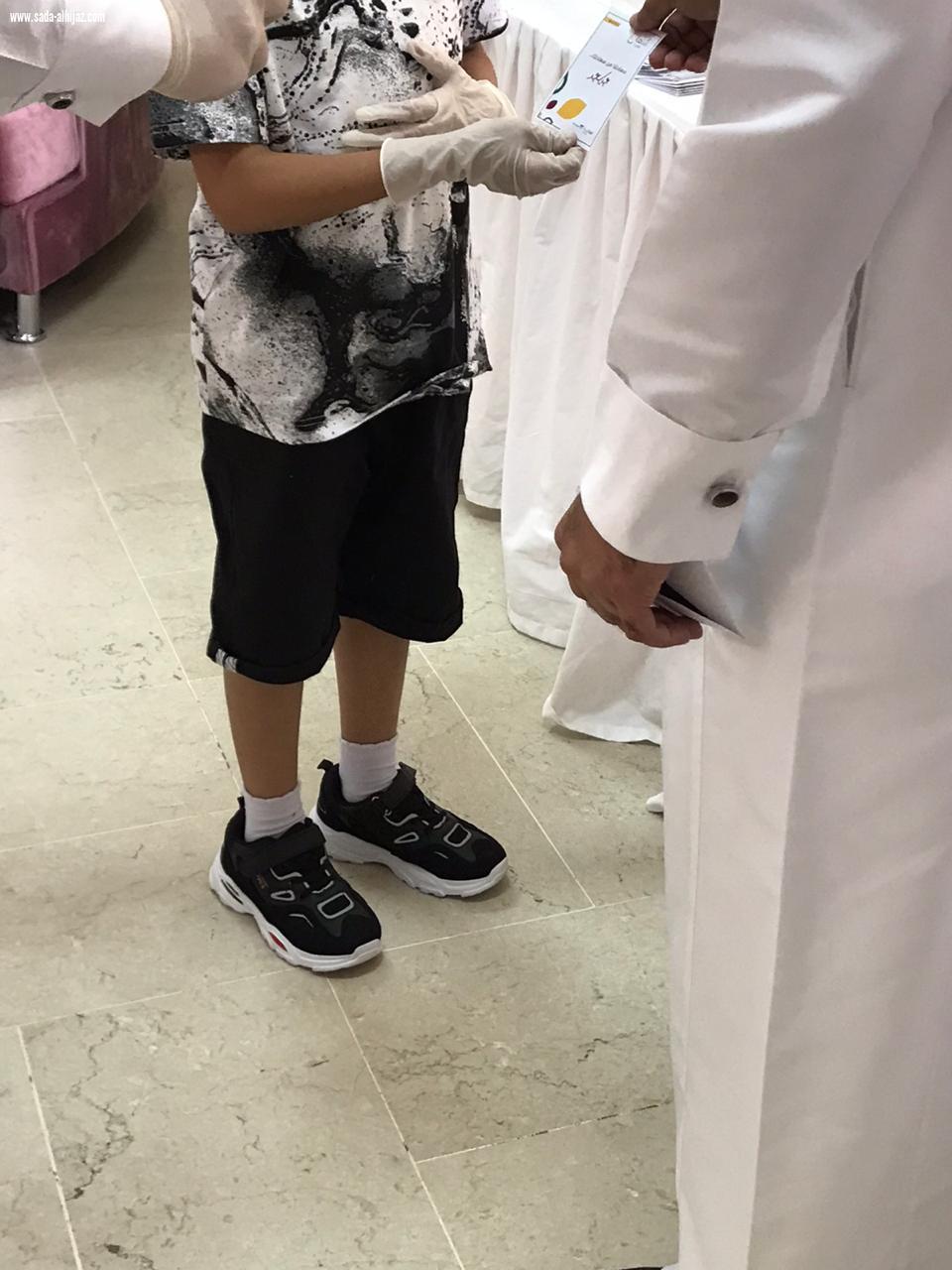 البنك الاهلي التجاري بالتعاون مع جمعية اليقظة النسائية الخيرية يقدمان كسوة العيد للأيتام بالطائف  وشكر مقدم من إدارة شبكة نادي الصحافة السعودية للجمعية