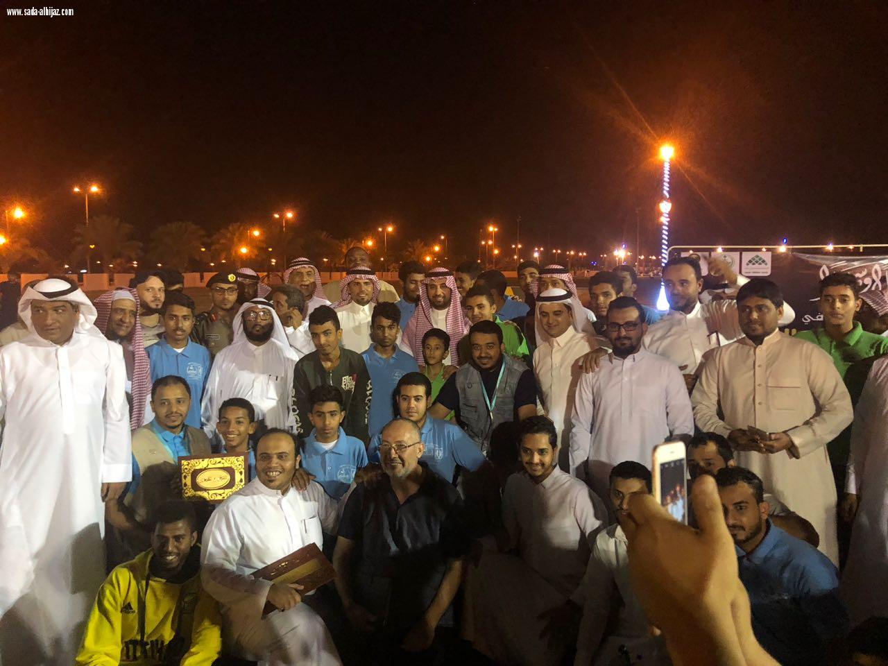 محافظ ضمد بن منيخر يرعى إفطار  أهالي  المحافظة وأصدقاء الفيس بوك 