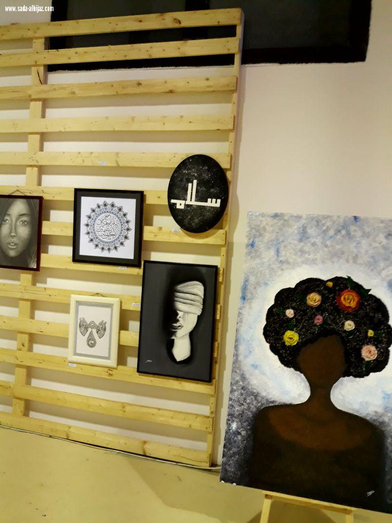 استمرار فعاليات معرض ((حكاية فن)) بينبع...