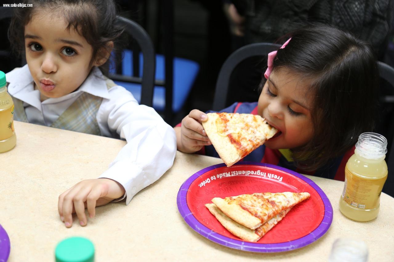 أطفال التوحد ومتلازمة داون يحتفلون