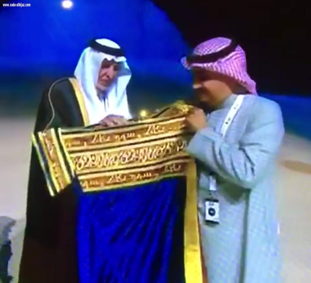 شاعر جازان محمد يعقوب يفوز بلقب شاعر عكاظ