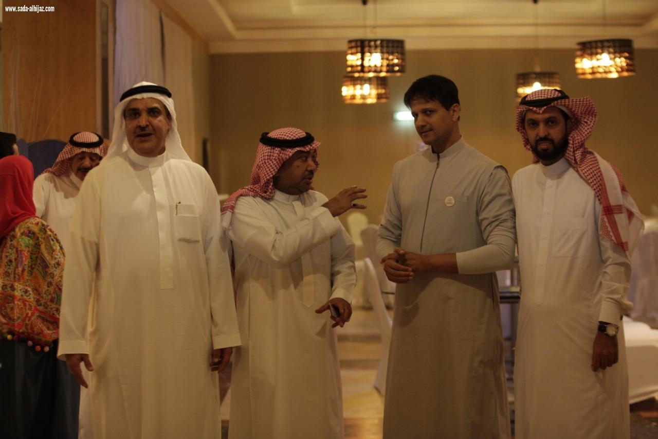 شعراء وفنانون ومثقفون وإعلاميون على مائدة سحور ديشيشة