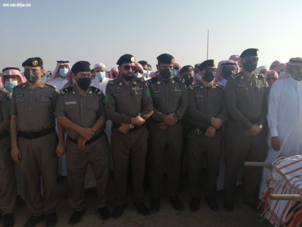 جموع غفيرة تشيع الرقيب اسماعيل عريبي بالموسم