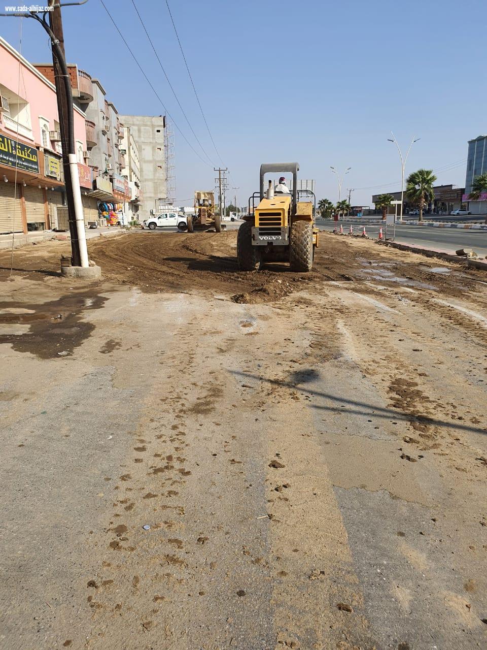 بدء أعمال الصيانة في شوارع مركز الشقيق