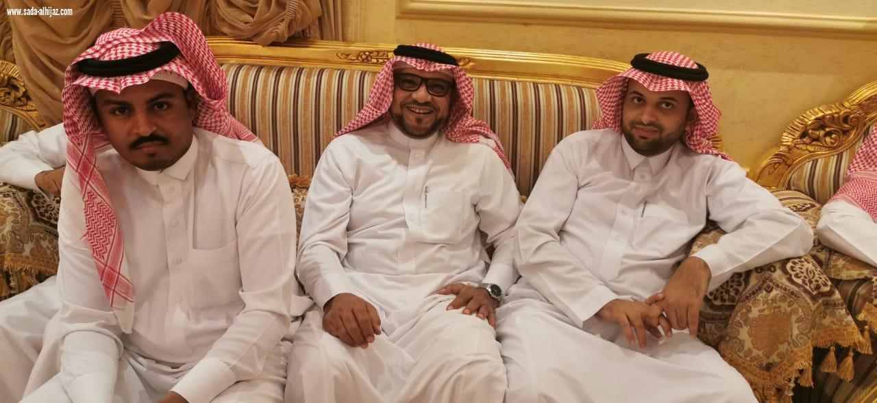 شيخ شمل آل عيسى بني حمد وشيخ الطواهرة آل ناشب يقيمون مأدبة عشاء بمناسبة شفاء الدكتور عبدالرحمن ناشب