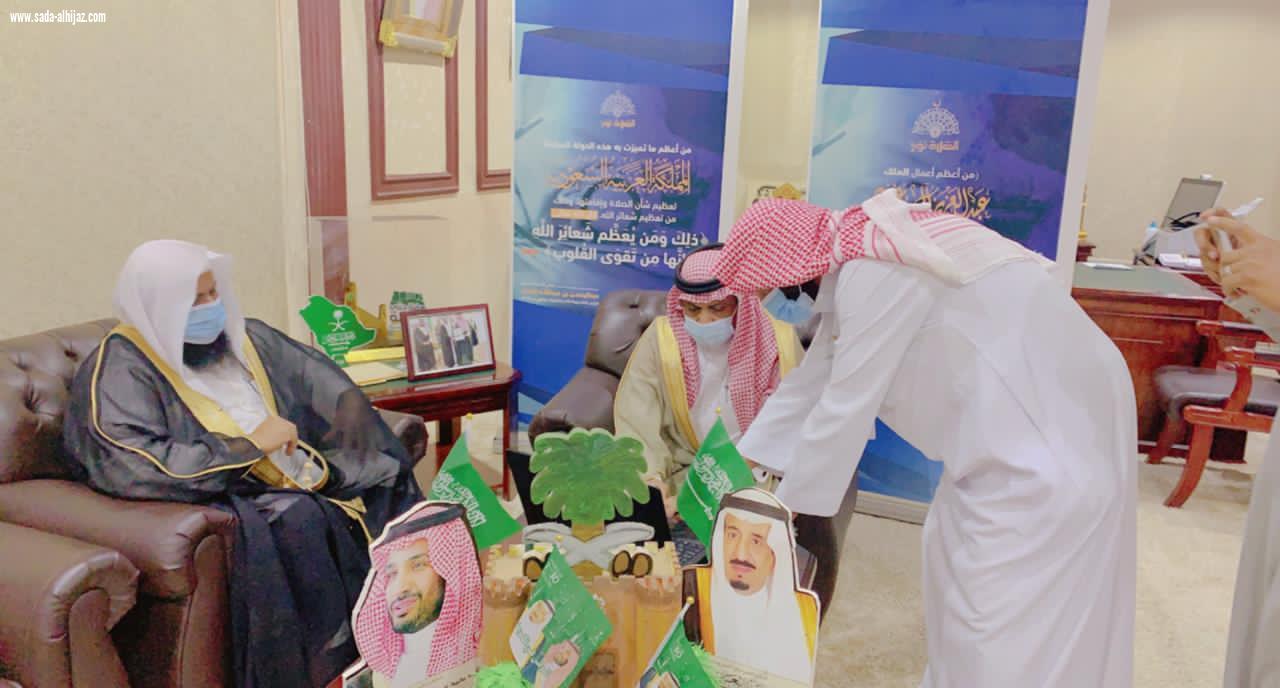 محافظ بيش يدشن حملة الصلاة نور