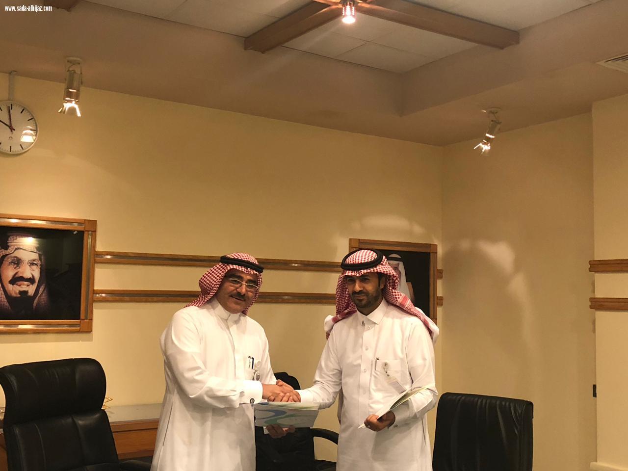 مستشفى الملك فهد بالمدينة والهئية العامة للغذاء والدواء يوقعان إتفاقية إنشاء مكتب للتيقظ الدوائي