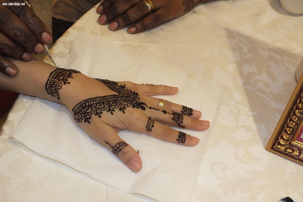 استمرار فعاليات بازار بيت المرآة لليوم الثالث غمرات وشعر وتكريم للمنظمات والاعلاميات من مركز بيت المرأة