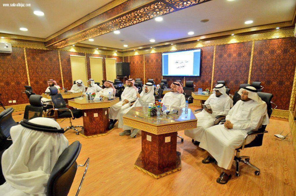 نائب امير مكة يشهد في اختتام زيارته لمحافظات المنطقة توقيع عدد من الاتفاقيات للبرامج المشتركة ويفتتح جسر وادي غران ومبنى الهيئة  بخليص ومشاريع بالكامل