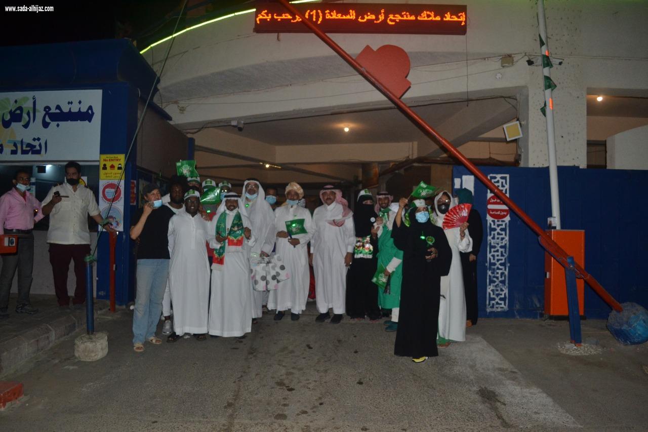 نادي متطوعي جدة يحتفل بمناسبة اليوم الوطني ٩٠
