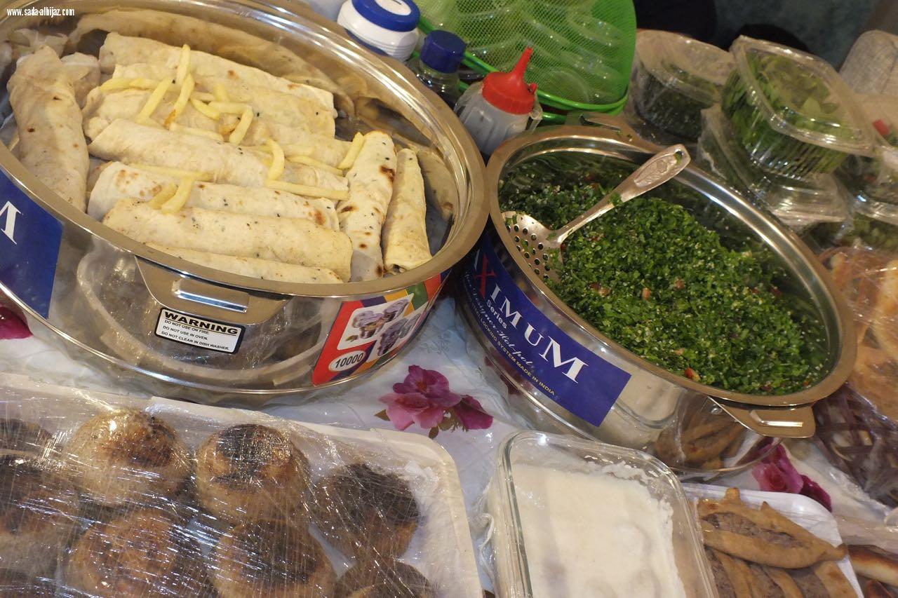 استمرار فعاليات بازار بيت المرآة لليوم الثالث غمرات وشعر وتكريم للمنظمات والاعلاميات من مركز بيت المرأة