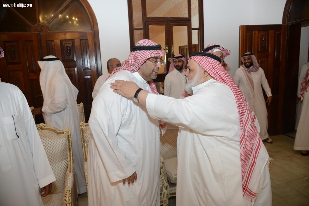 أمراء ومسؤلون يواسون أسرة البلوي في فقيدتهم 