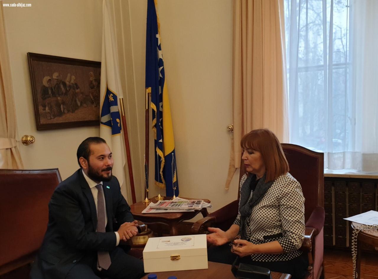 مدير مكتب رابطة العالم الإسلامي  في زيارة رسمية لفخامة نائبة رئيس فيدرالية البوسنة والهرسك في المبني الرئيسي بالعاصمة