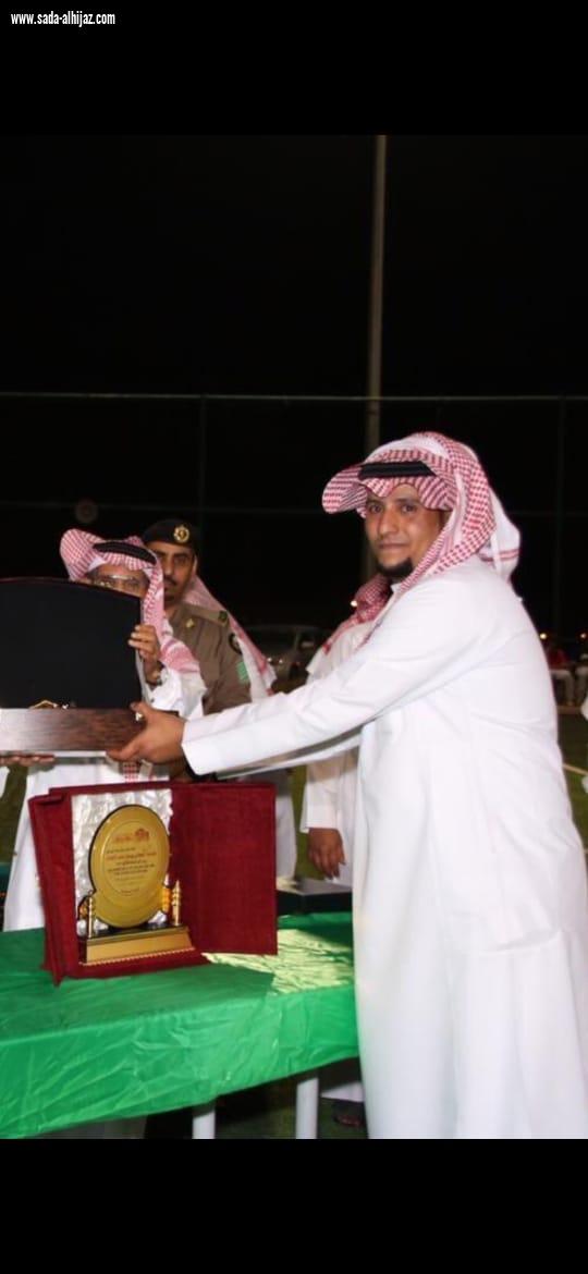 برعاية محافظ محافظة الحجرة اختتام دورة جرداء بني علي 