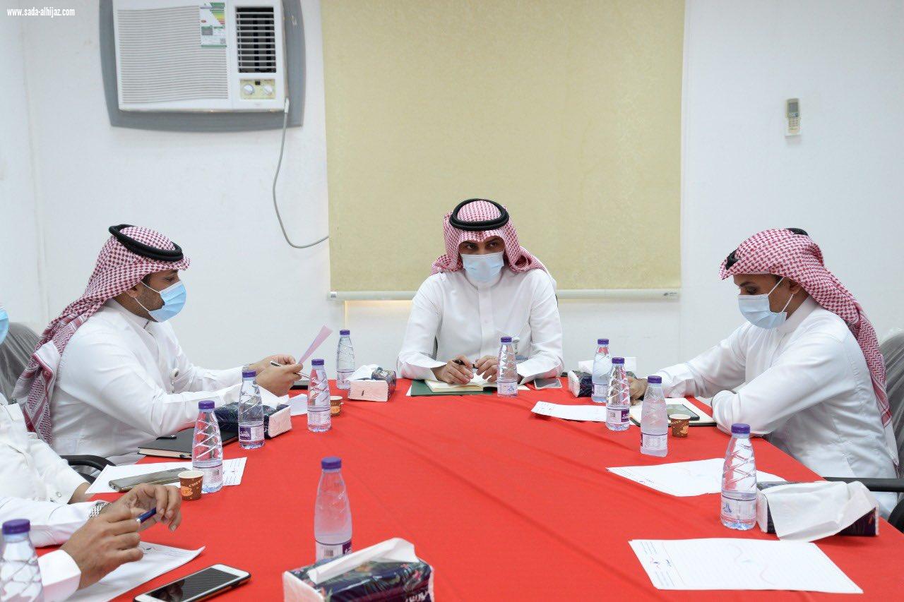 أكد ضرورة التعاون لإيجاد الحلول المناسبة لإنجاز المشروعات التنموية بالمحافظة جبر يقوم بجولة تفقدية لفرع المياه بأبوعريش ويلتقي المحافظ ورئيس البلدية