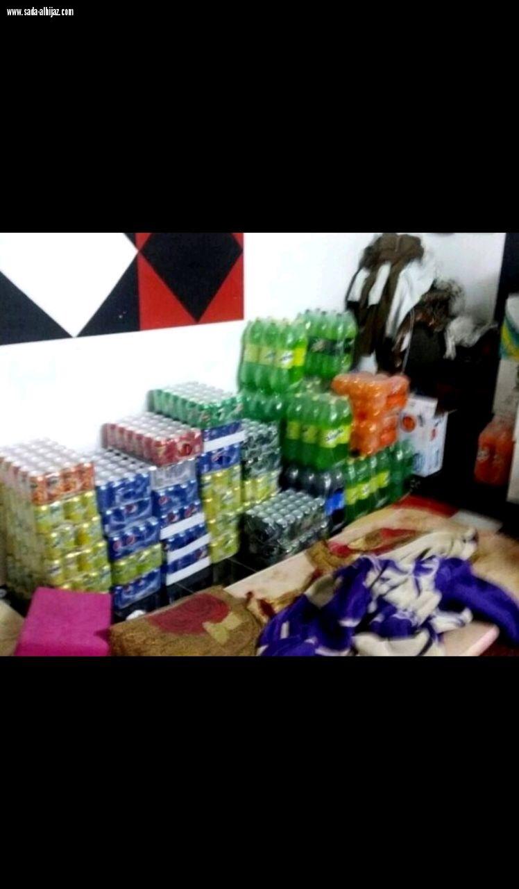 مداهمة مستودع مواد غذائية داخل غرفة نوم عمالة أجنبية بالقوز