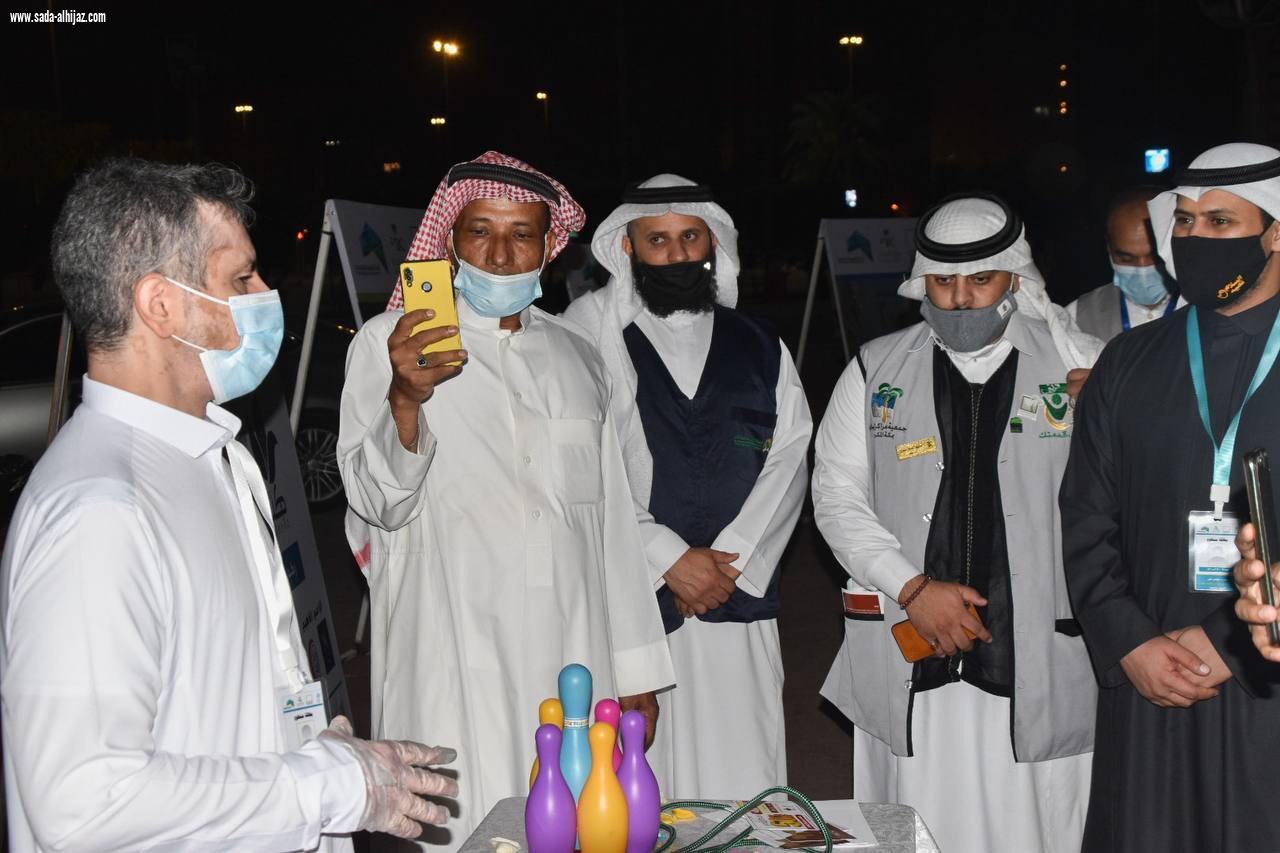 ركن ألون الفن يرسم البهجة والفرح في حملة 