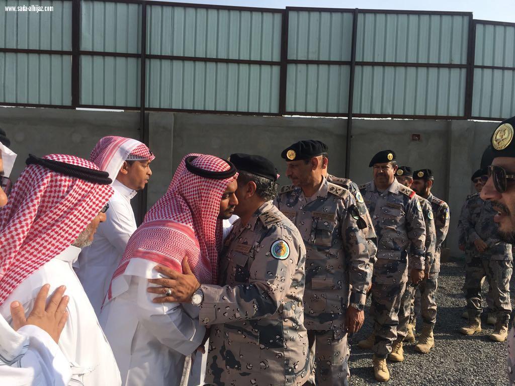 مدير عام حرس الحدود ينقل تعازي القيادة في شهيد الواجب الحكمي 