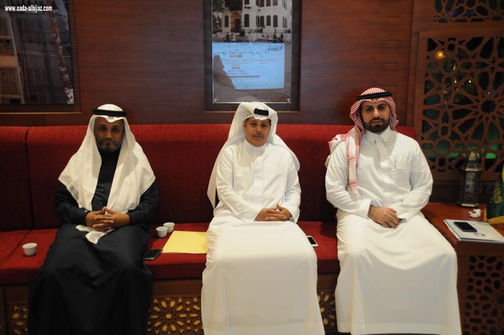 مدير تعليم منطقة مكة والدكتور آل سليمان يناقشان التعليم وثقافة التطوع لخدمة الحجيج