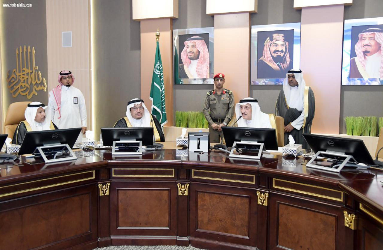 سمو أمير جازان يدشن ويضع حجر الأساس لمشروعات تعليمية بأكثر من 900 مليون ريال 