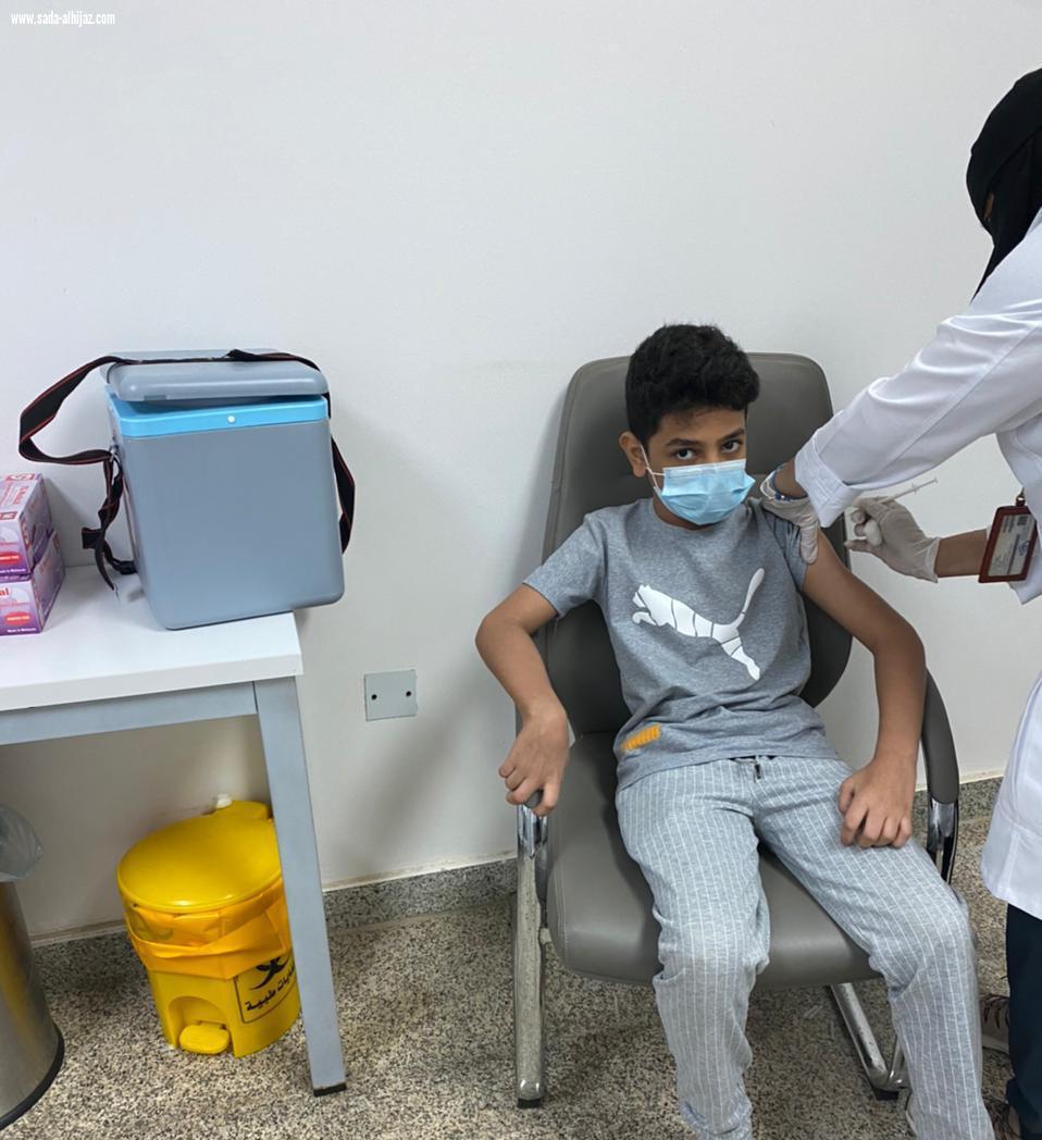 *صحة جازان تقدم خدمات لقاحات كورونا للطلاب والطالبات*