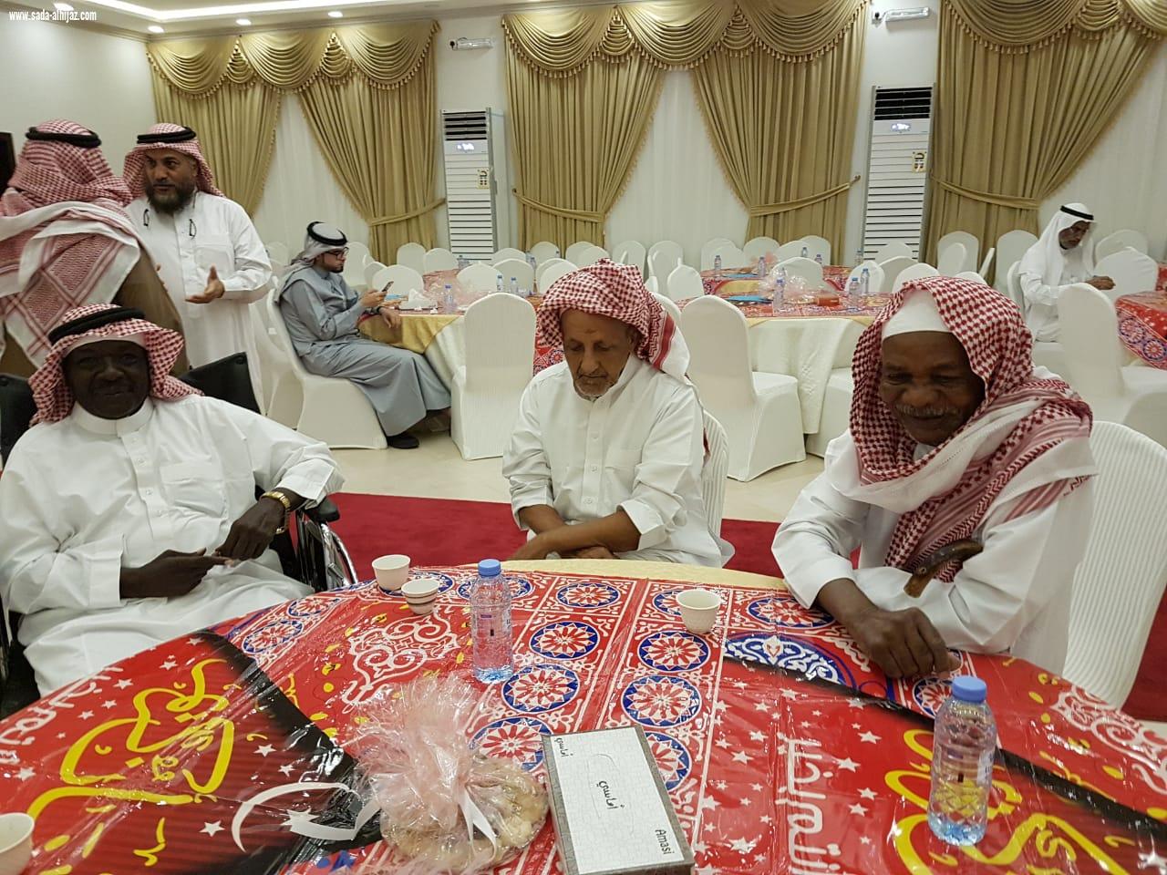 بالشراكة مع فريق سفيرات إجلال التطوعي فريق حياتنا رسالة التطوعي يقيم  فعالية سحور البركة للعام الثاني على التوالي تحت شعار  لمتهم خير