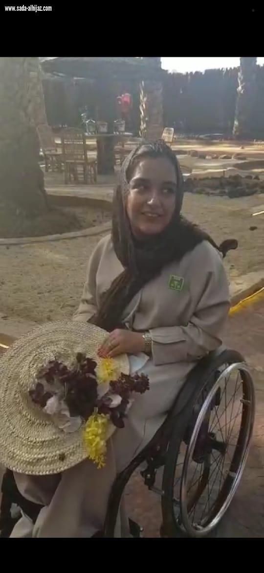 جولات سفيرة الأمم المتحدة غلا الخالدي على معالم العلا ومنتجع برزان للنحات وليد الطويلعي