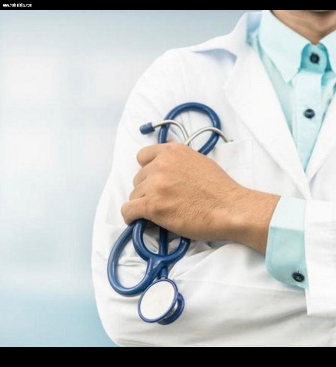 كم ممارسًا صحيًّا محصنًا بمراكز لقاحات مكة؟ هنا الإجابة بالأرقام والنسبة