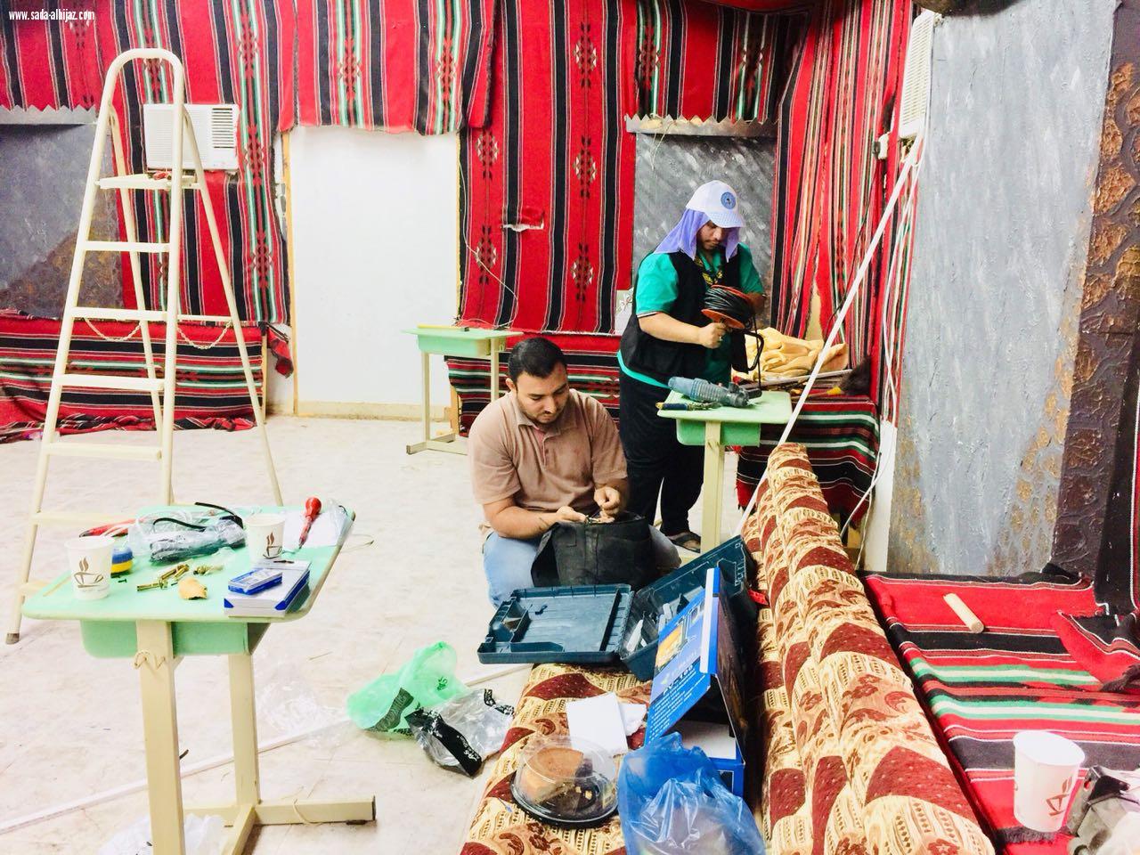 مساعد مدير تعليم محايل يتفقد استعدادات الدارسة التأسيسية 