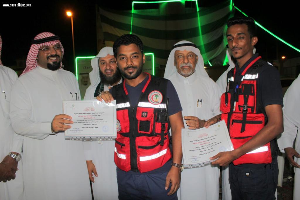 أهالي قامرة يحتفلون باليوم الوطني89 همة حتى القمة