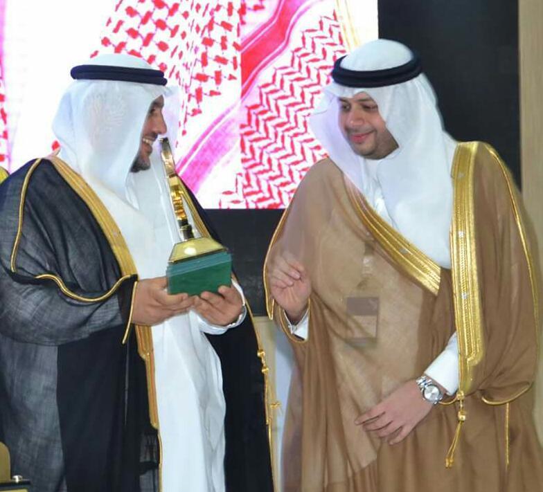 فعاليات منتدى الادارة والأعمال تحت شعار القيادات الشابة وإدارة التغير(نحو بيئة قيادية شبابية متجددة)