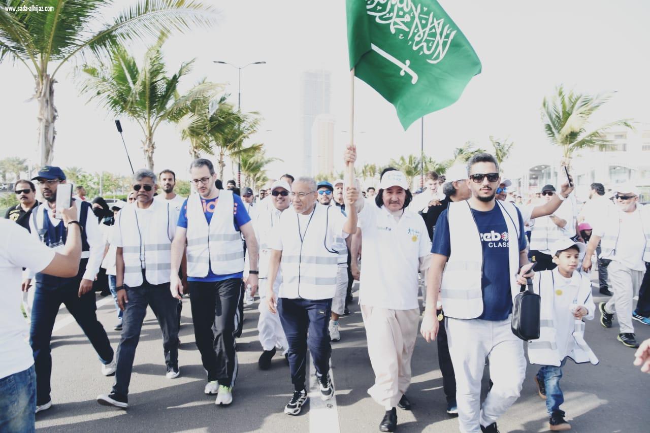 جده تشهد أكبر كرنفال ثقافي مجتمعي لممارسة المشي  ٣ الاف شخصية مجتمعيه بقيادة الأعمى ينادون بثقافة امشي ٣٠  وجده كده بحر ومشي