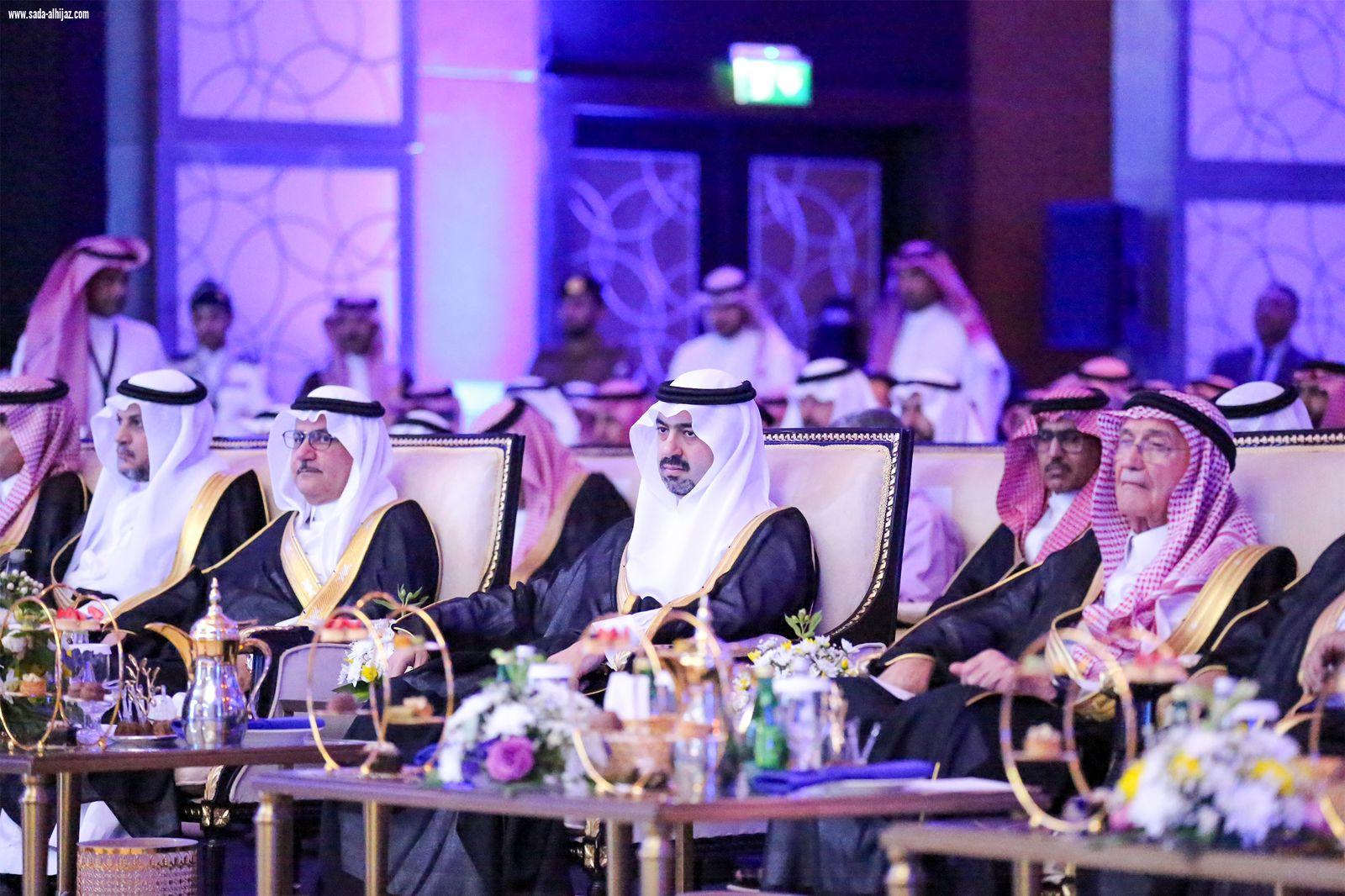 أمير تبوك يرعى حفل جائزة سموه للتفوق العلمي والتميز في عامها الـ 37