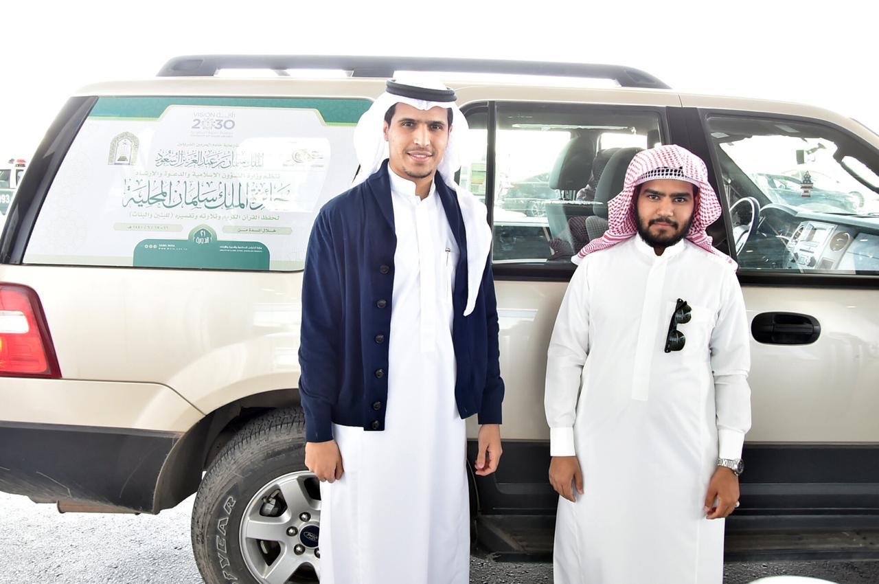 الرياض تستقبل أولى الوفود المشاركة في جائزة الملك سلمان لحفظ القران الكريم