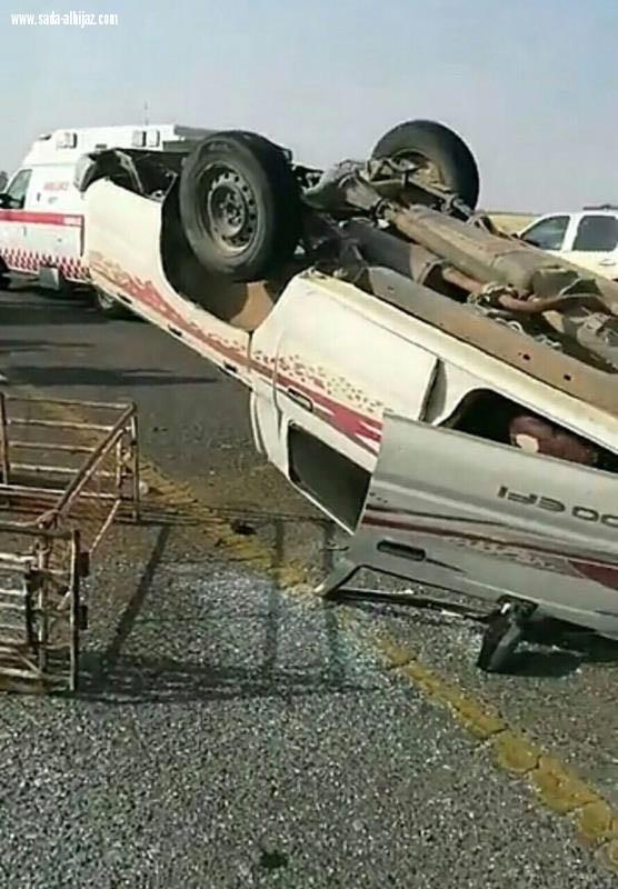 تعطلت الإشارة المرورية شهرا فوقع حادث مفجع في مدخل قوز القنفذة