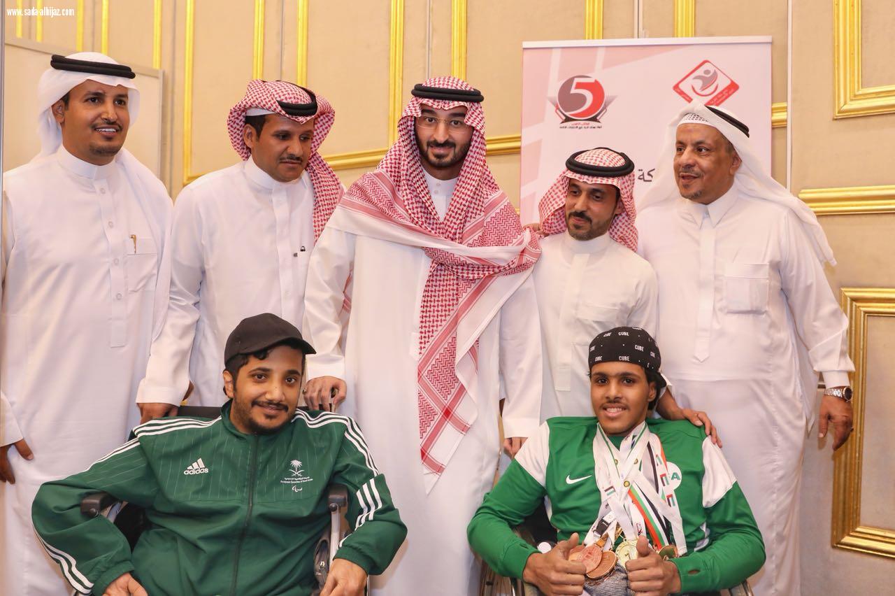 نائب أمير منطقة مكة المكرمة  افتتح ليلة الثلاثاء في العاصمة المقدسة الملتقى الخامس لأمناء ومدراء أندية ذوي الاحتياجات الخاصة