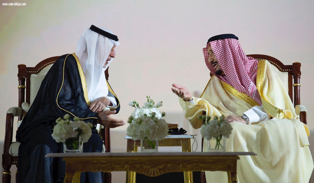خادم الحرمين الشريفين يكرم الفائزين بالدورة الحادية والأربعين لجائزة الملك فيصل