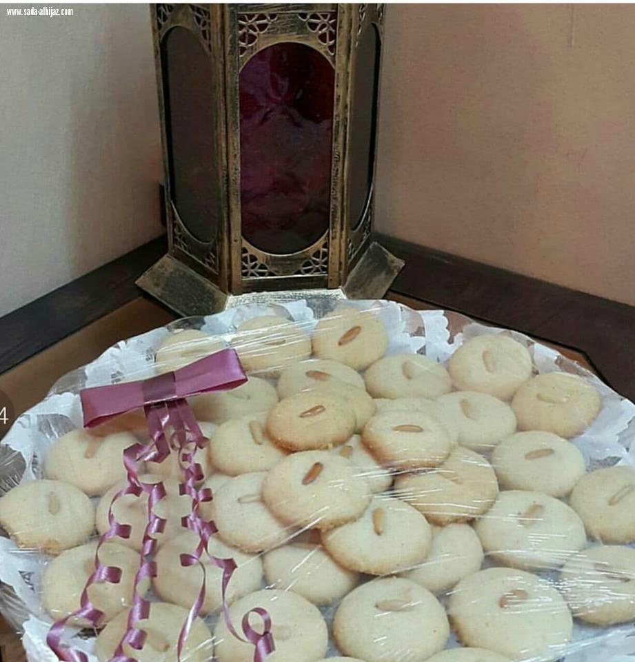 شبكة نادي الصحافة تكرم الفائزة الثالثة في بازار الدانه  سناء شبانة (ماما سناء) عن الحلويات اللبنية والهريسة ذات الطعم الذي لا يقاوم