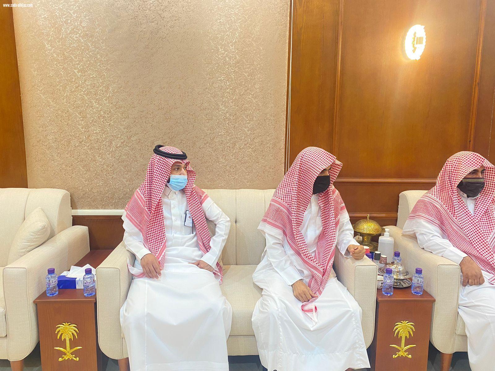 *محافظ موقق بمنطقة حائل يطلق حملة 