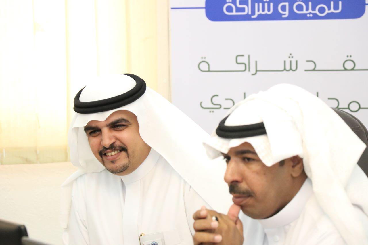 بلدي خليص يوقع مع صحف المحافظة تنمية وشراكة