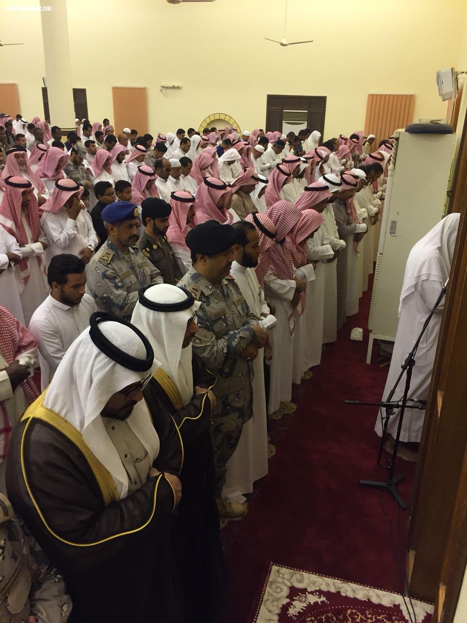 الشمراني والمطيري ينقلان تعازي القيادة ووزير الداخلية لشهيد الوطن (يحيى معافا)