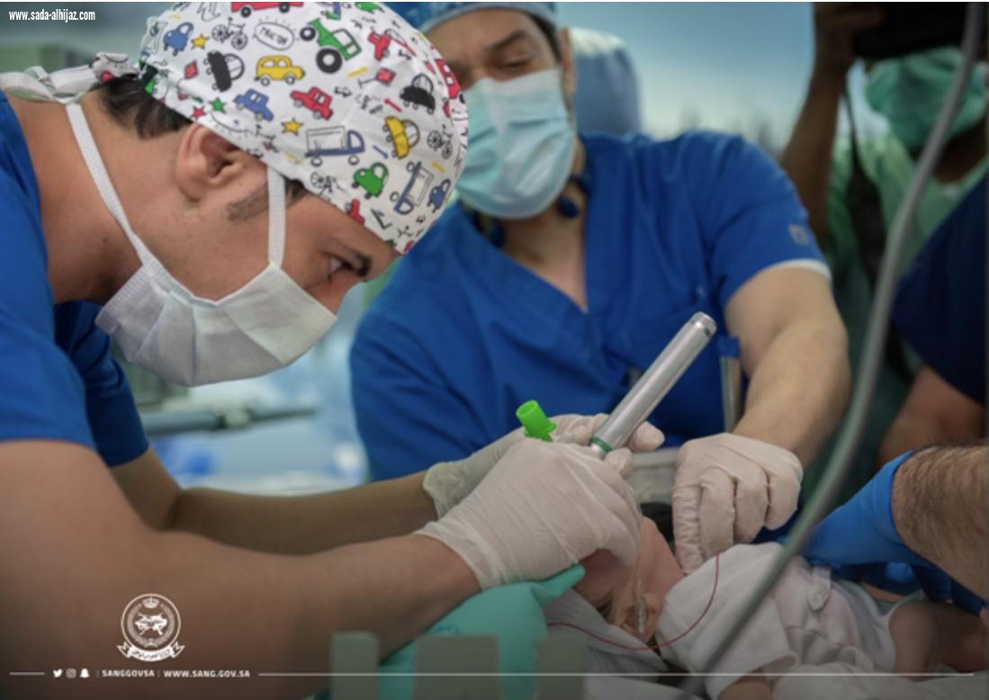 اكتمل العدد 50 عملية جميعها بأيدي الربيعة قصص نجاح فصل التوائم تُحول المملكة إلى أيقونة تفوق طبي استثنائي