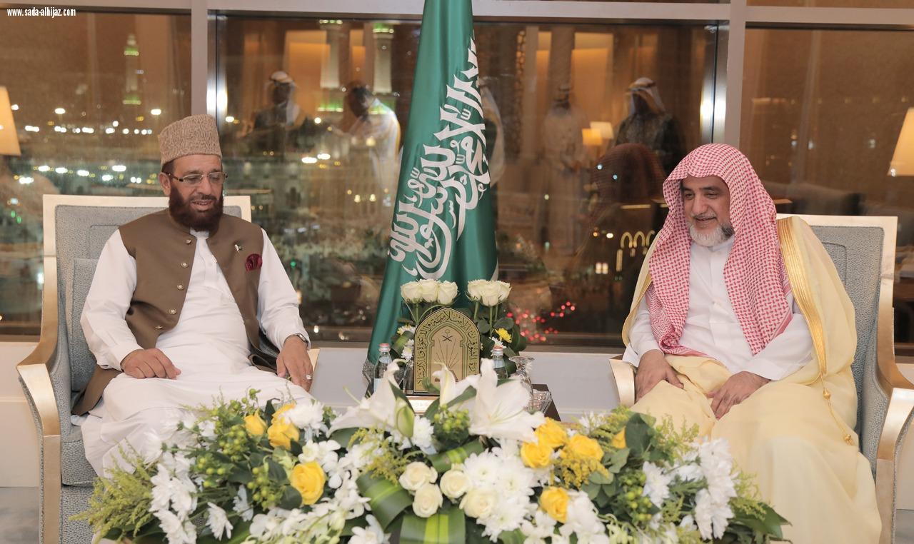  وزير الشؤون الإسلامية التقى وزراء الأوقاف والشؤون الدينية في مصر وباكستان والأردن